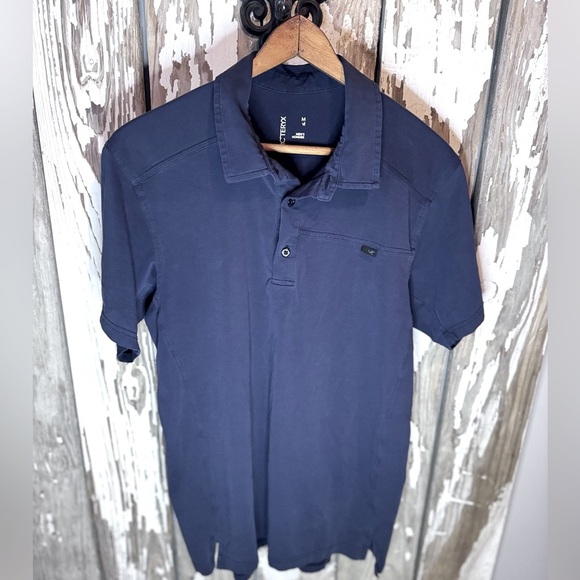ARC’TERYX Polo Men’s Navy Blue Size Medium - Picture 1 of 8
